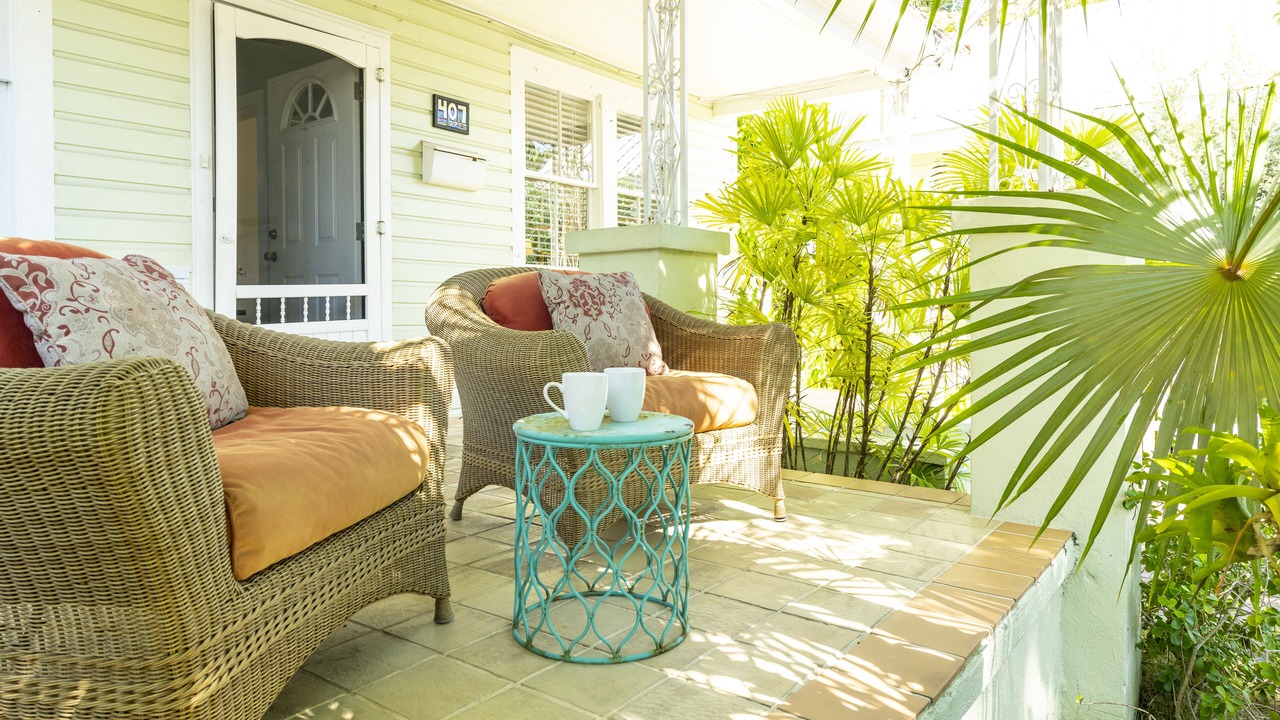 Photo of Patio Balcony in Uptown - Upper Duval