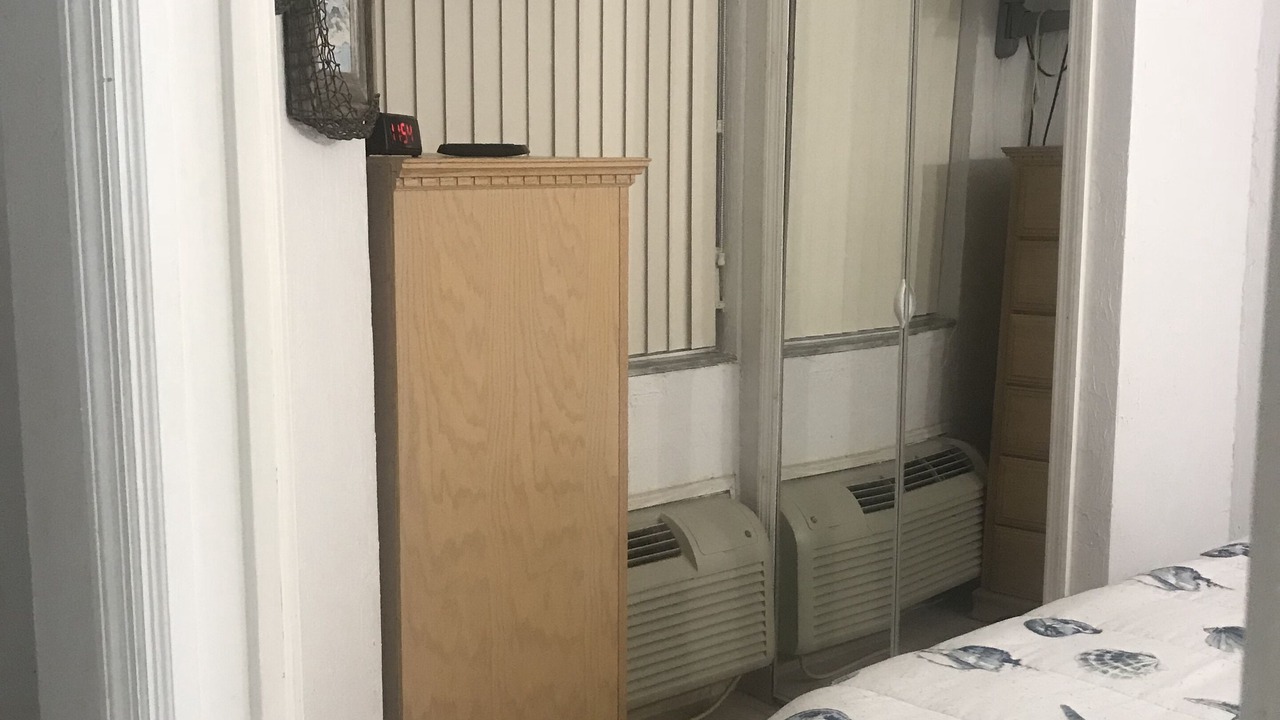 Photo of Bedroom in Lenox Park