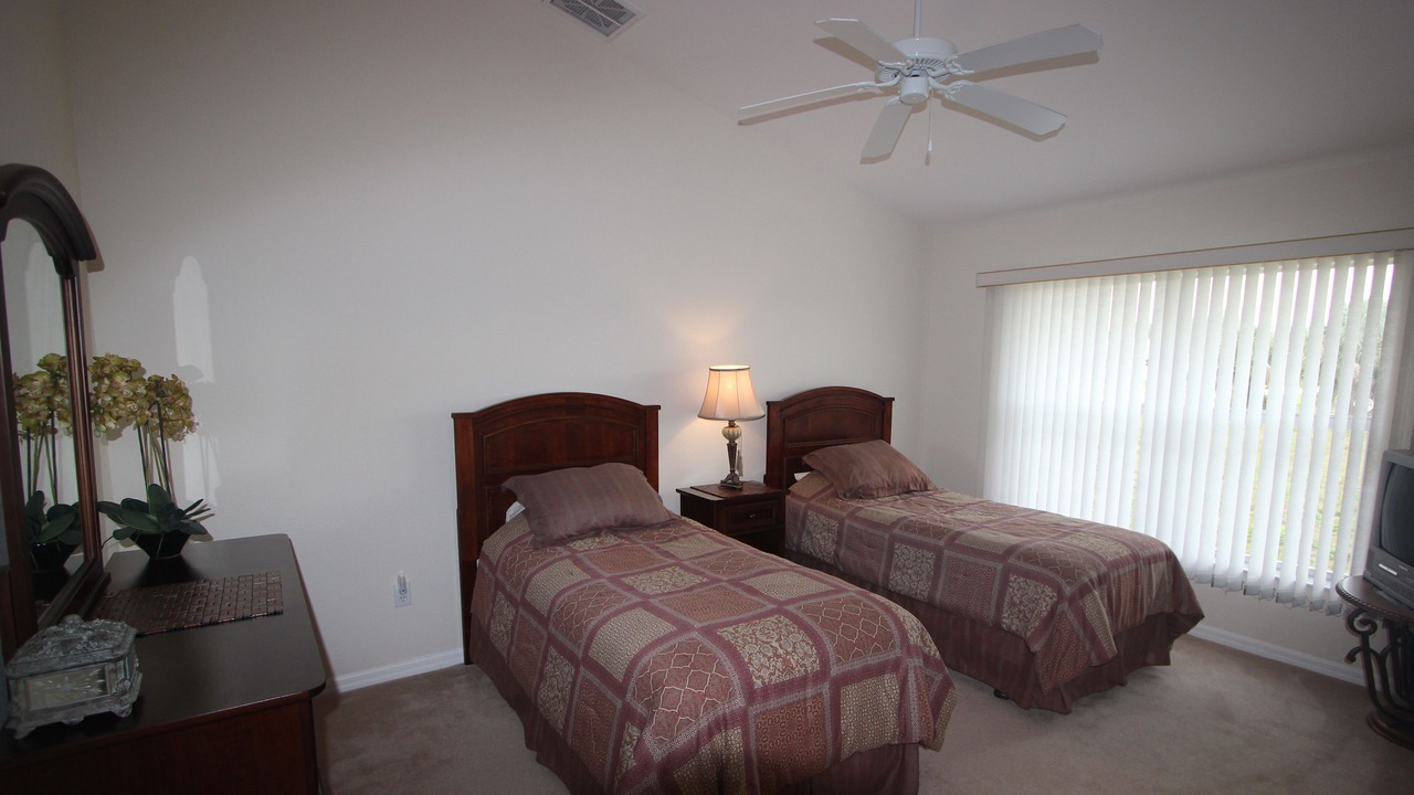 Photo of Bedroom in Pine Valley