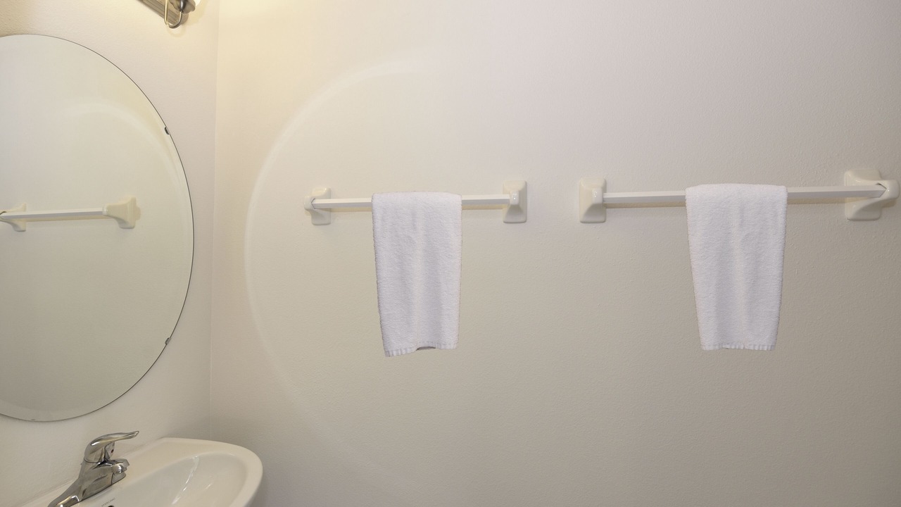 Photo of Bathroom in Watersong
