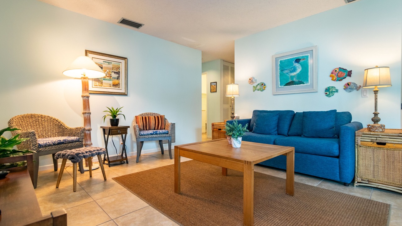 Photo of Livingroom in Holmes Beach