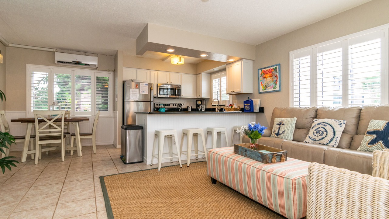 Photo of Livingroom in Holmes Beach