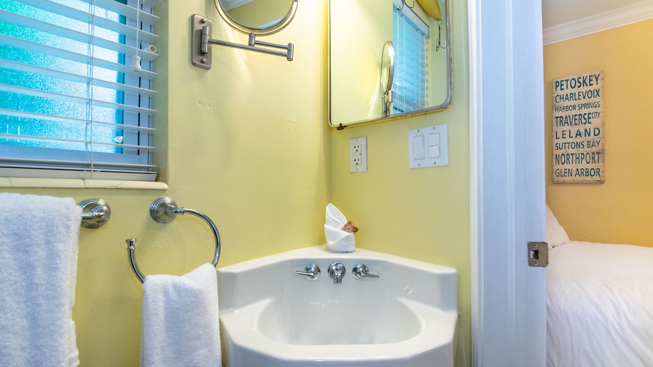 Photo of Bathroom in Holmes Beach