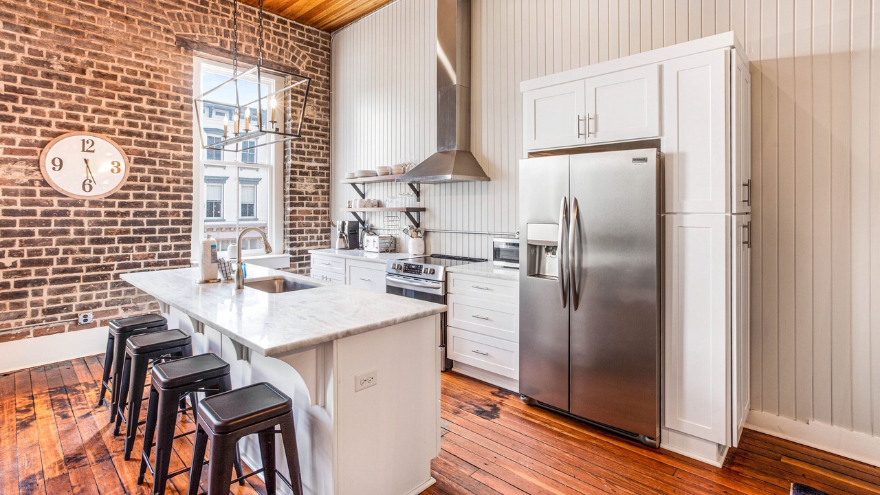 Photo of Kitchen in Historic District - North