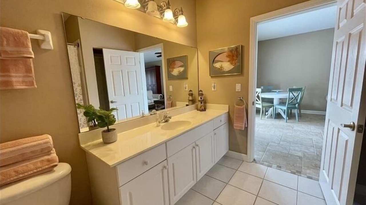 Photo of Bathroom in Wilbur-By-The-Sea