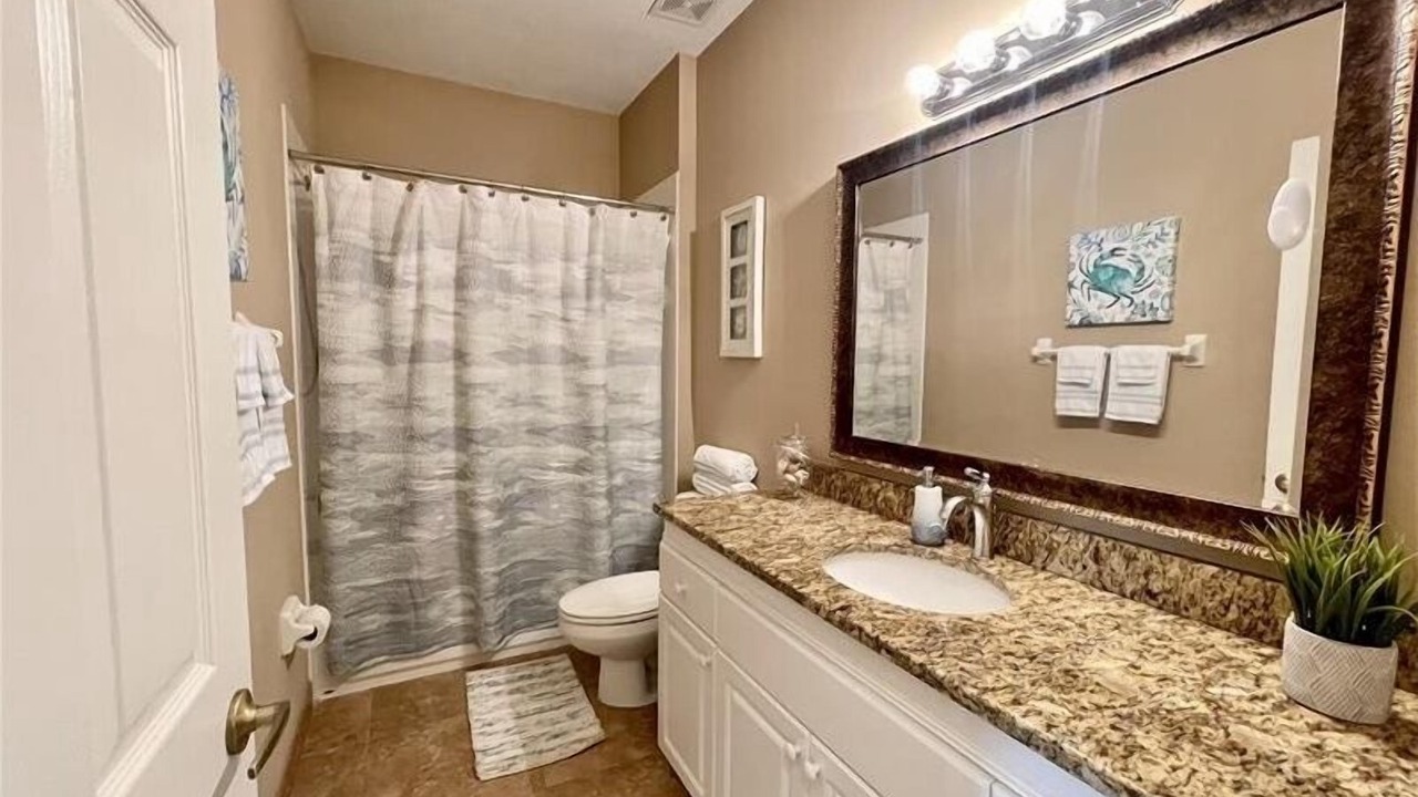 Photo of Bathroom in Wilbur-By-The-Sea