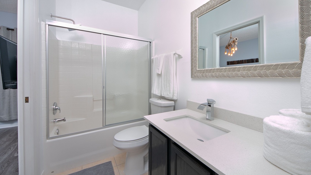 Photo of Bathroom in Sunset Ridge