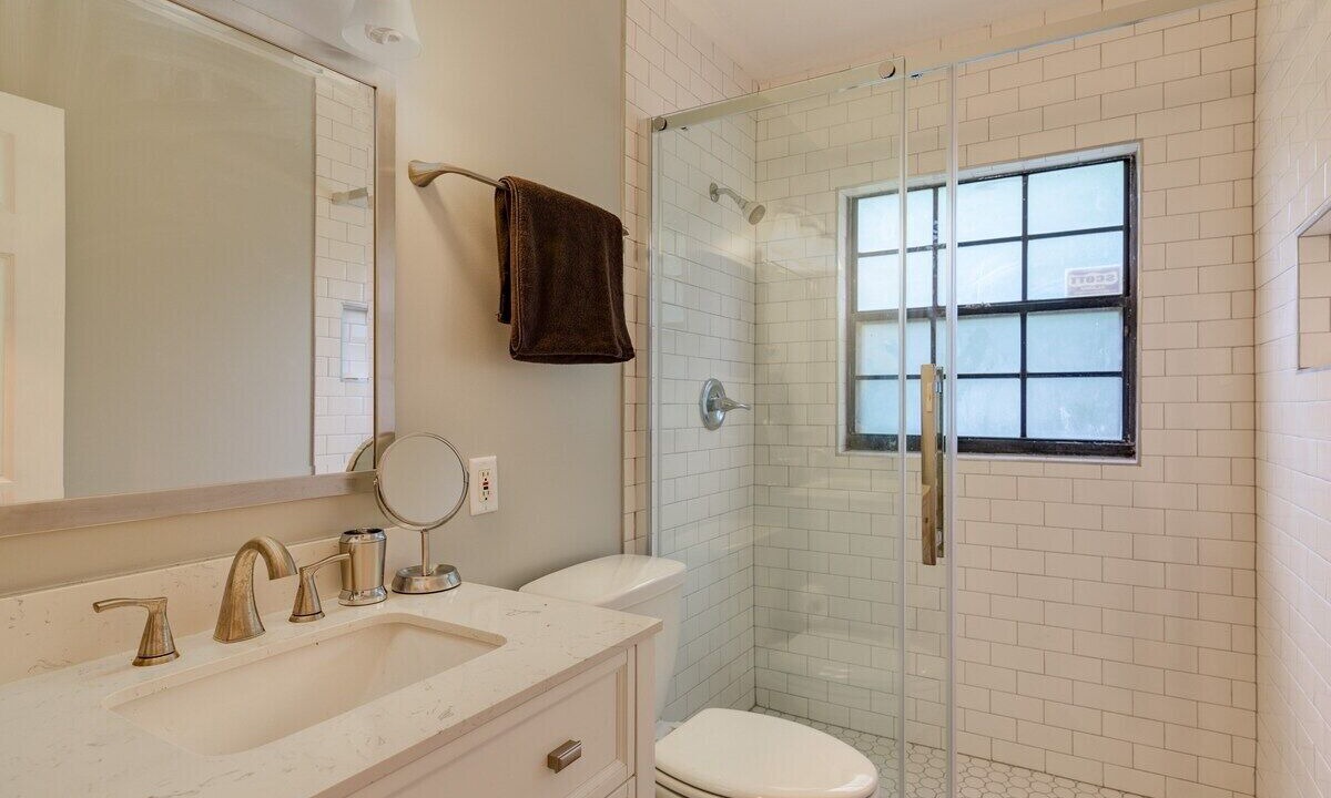 Photo of Bathroom in Gainesville
