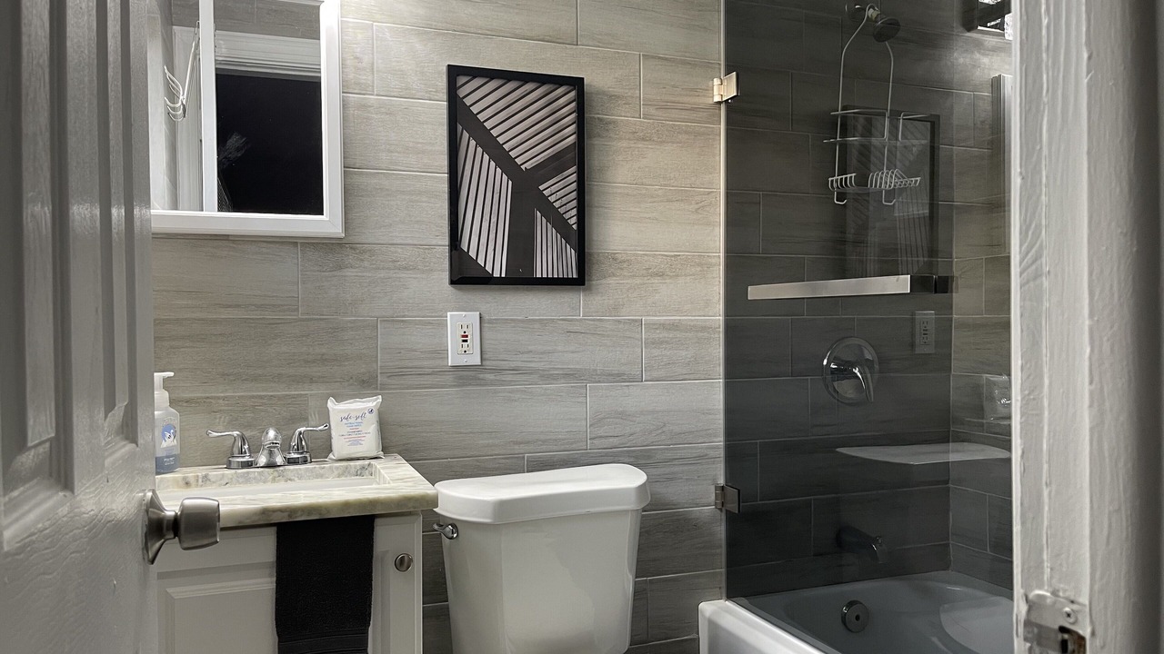 Photo of Bathroom in Dania Beach