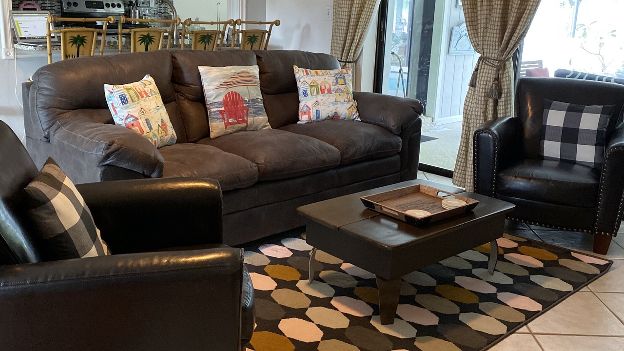 Photo of Livingroom in Englewood South