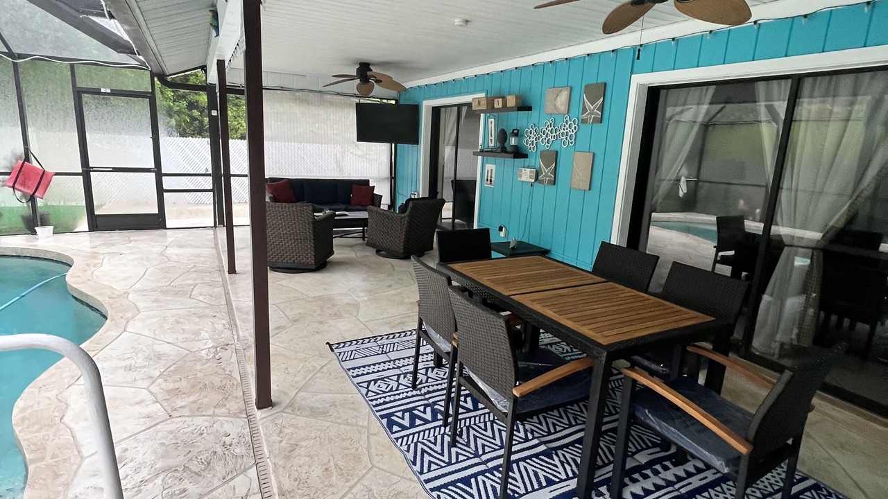 Photo of Outdoor in Englewood South