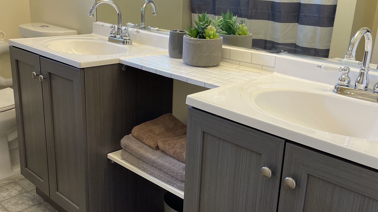 Photo of Bathroom in Englewood South