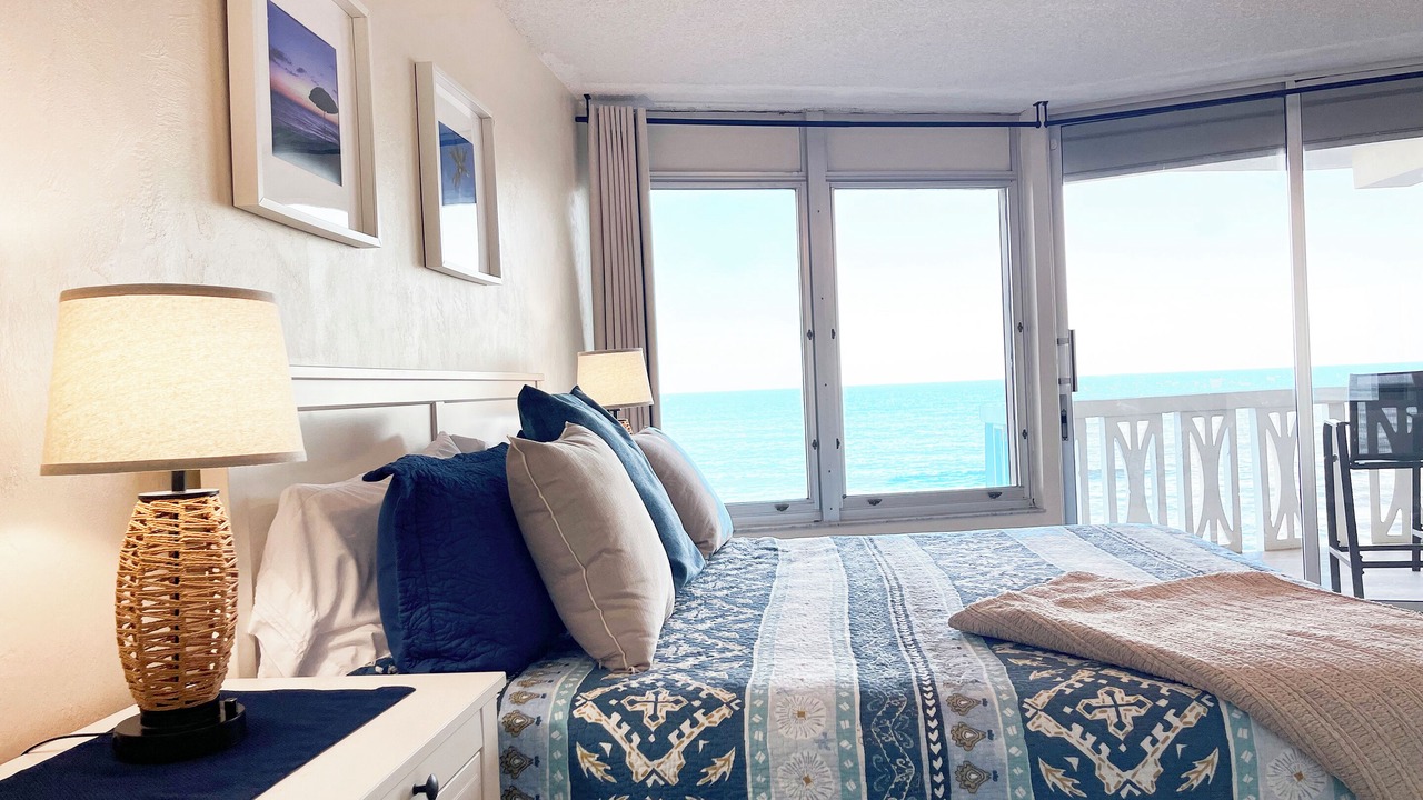 Photo of Bedroom in Ormond-by-the-Sea