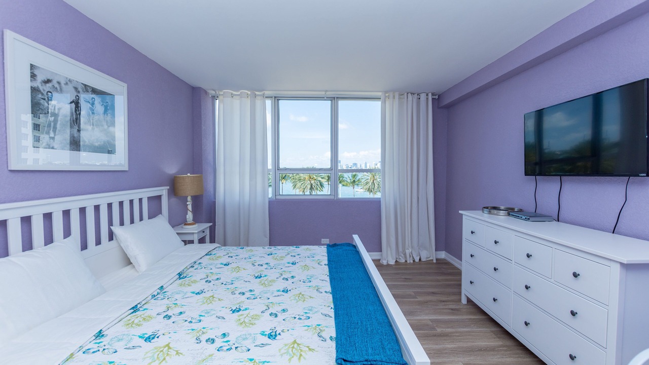 Photo of Bedroom in West Avenue
