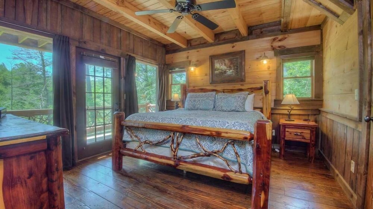 Photo of Bedroom in Cashes Valley