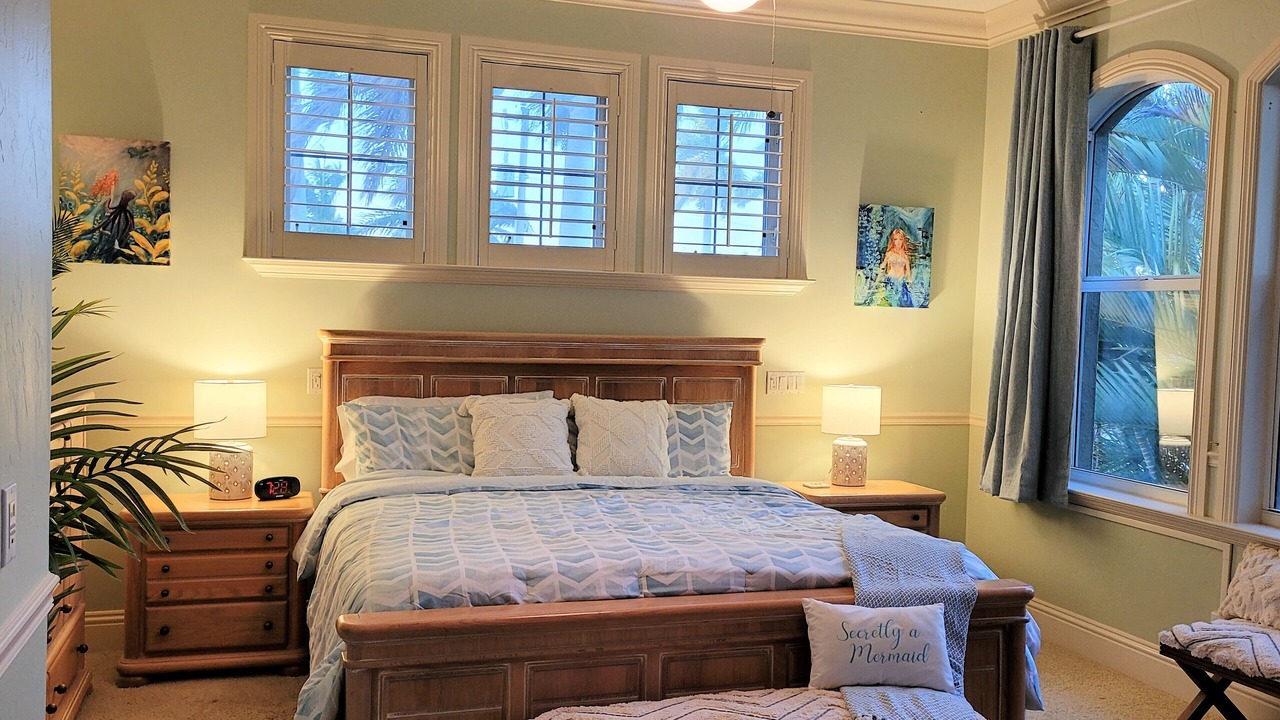 Photo of Bedroom in Yacht Club