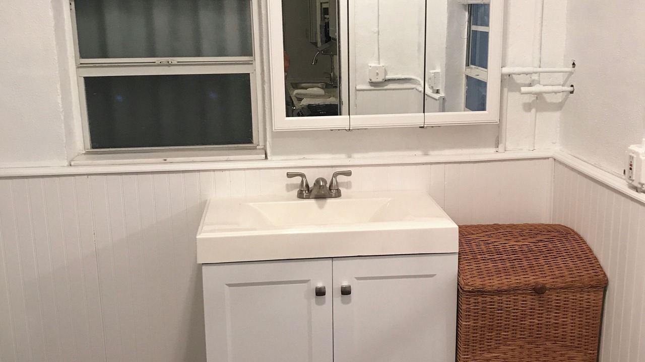 Photo of Bathroom in Summerland Key