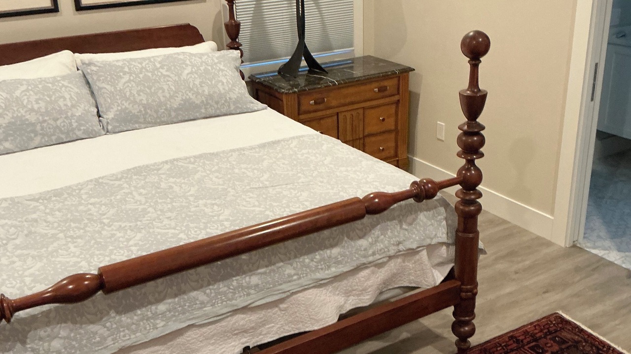 Photo of Bedroom in Gillespie Park