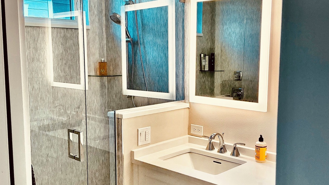 Photo of Bathroom in Gillespie Park
