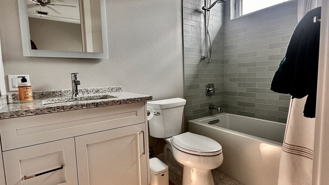 Photo of Bathroom in Gillespie Park