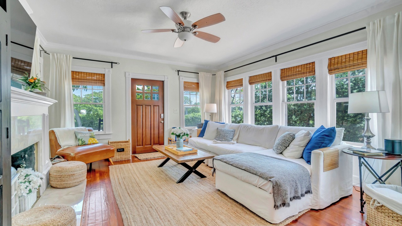 Photo of Livingroom in Grandview Heights