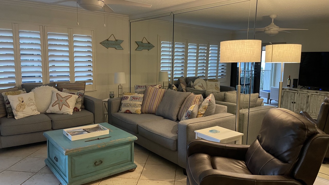 Photo of Livingroom in New Smyrna Beach