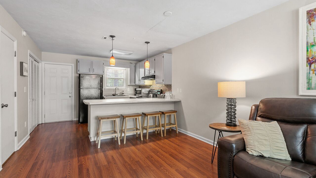 Photo of Livingroom in Tallahassee