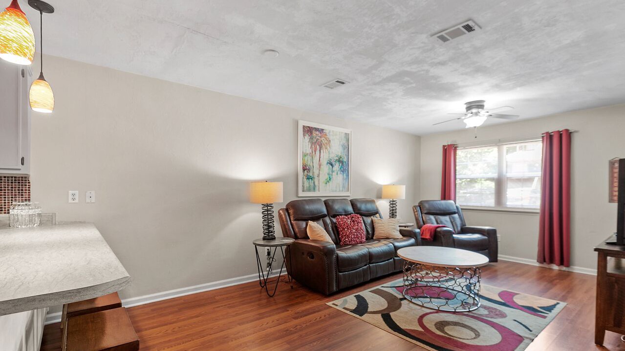 Photo of Livingroom in Tallahassee