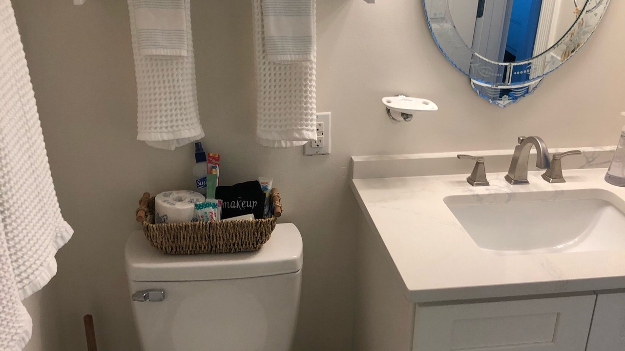 Photo of Bathroom in New Melbourne Beach