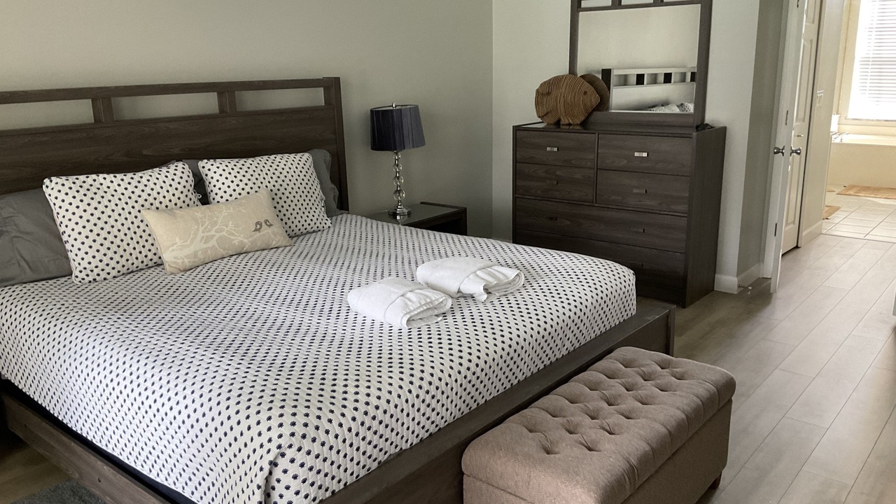 Photo of Bedroom in Ridgewood Lakes