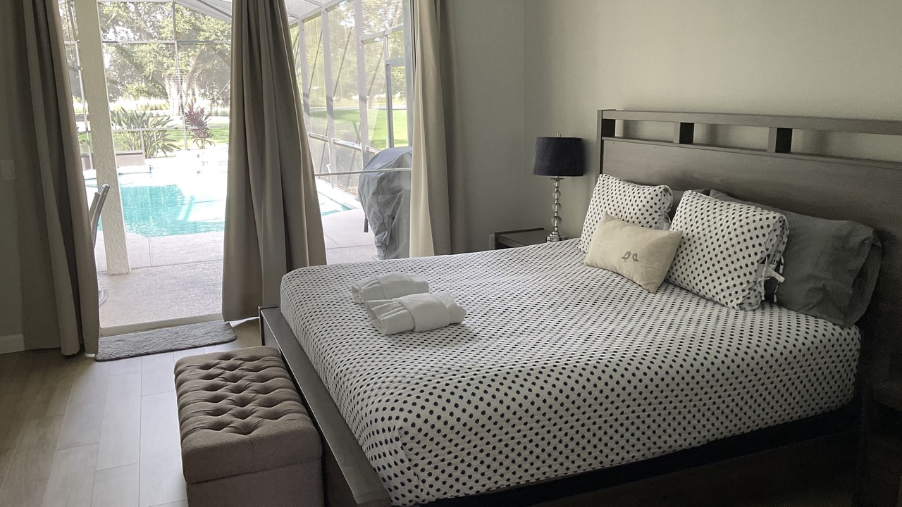 Photo of Bedroom in Ridgewood Lakes