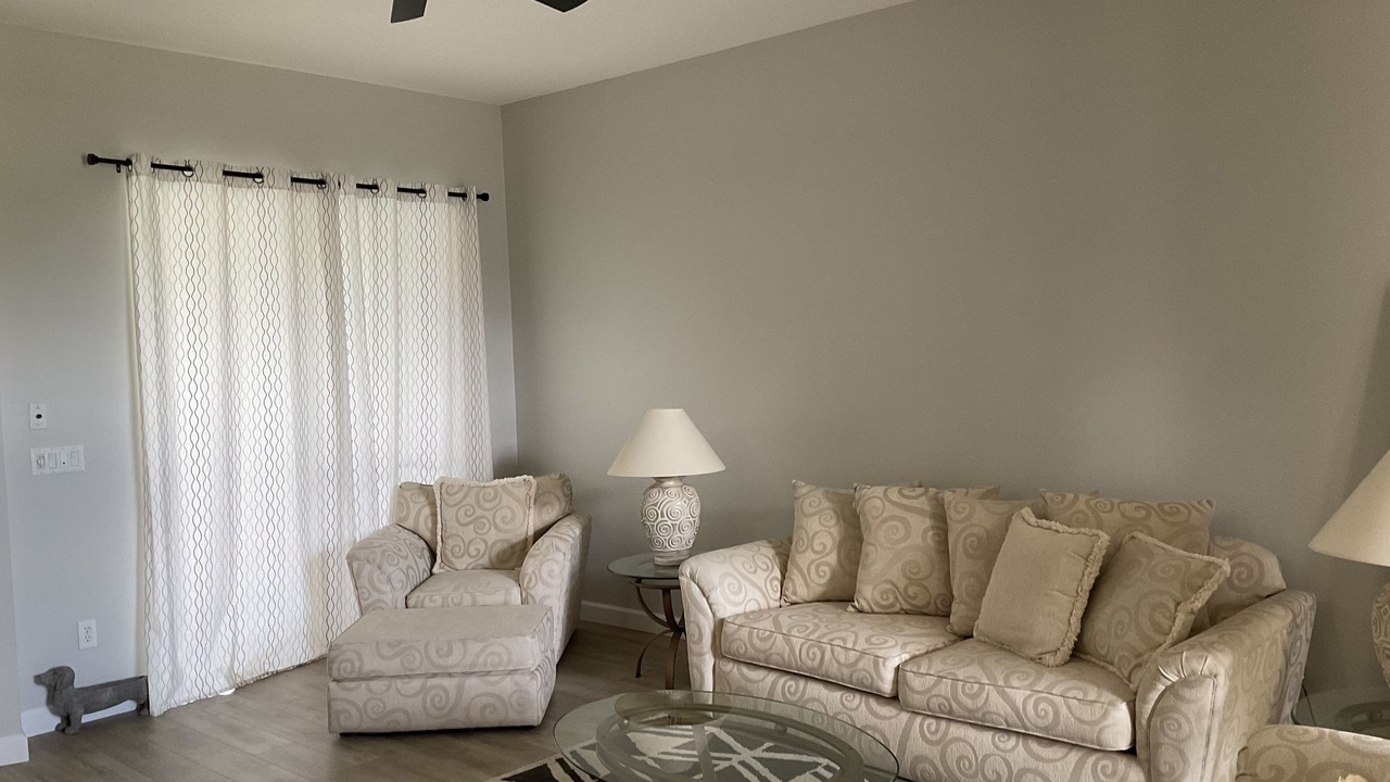 Photo of Livingroom in Ridgewood Lakes