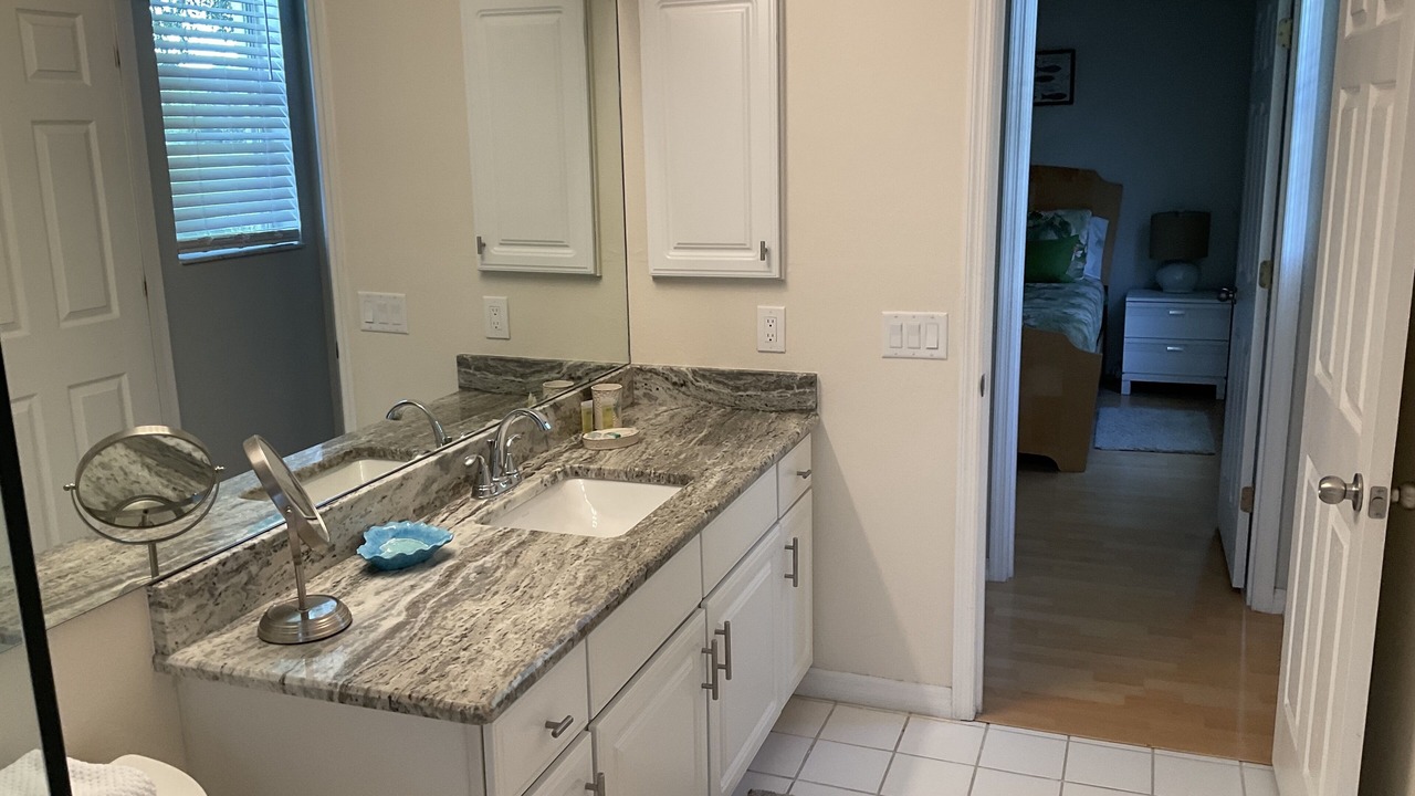 Photo of Bathroom in Ridgewood Lakes