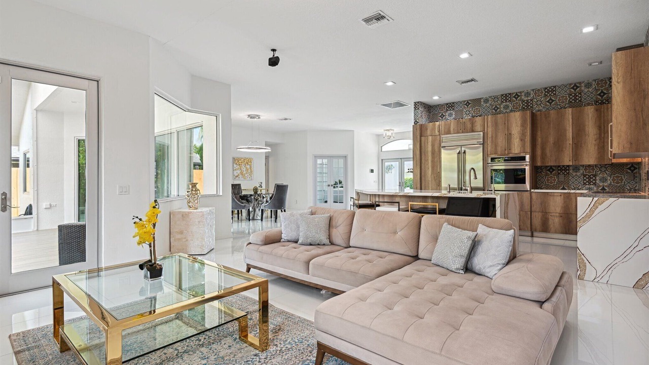 Photo of Livingroom in Palm Beach Gardens