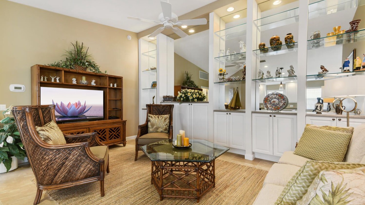 Photo of Livingroom in Village Walk of Bonita Springs