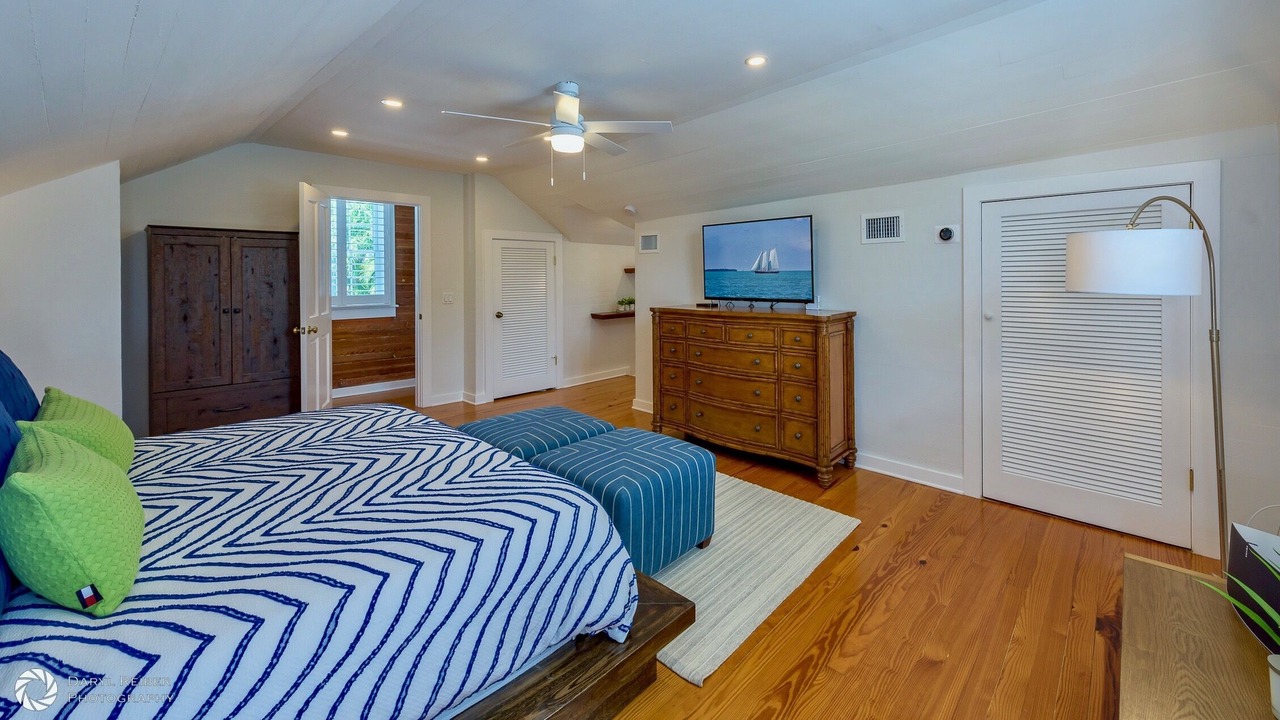 Photo of Bedroom in Historic Seaport