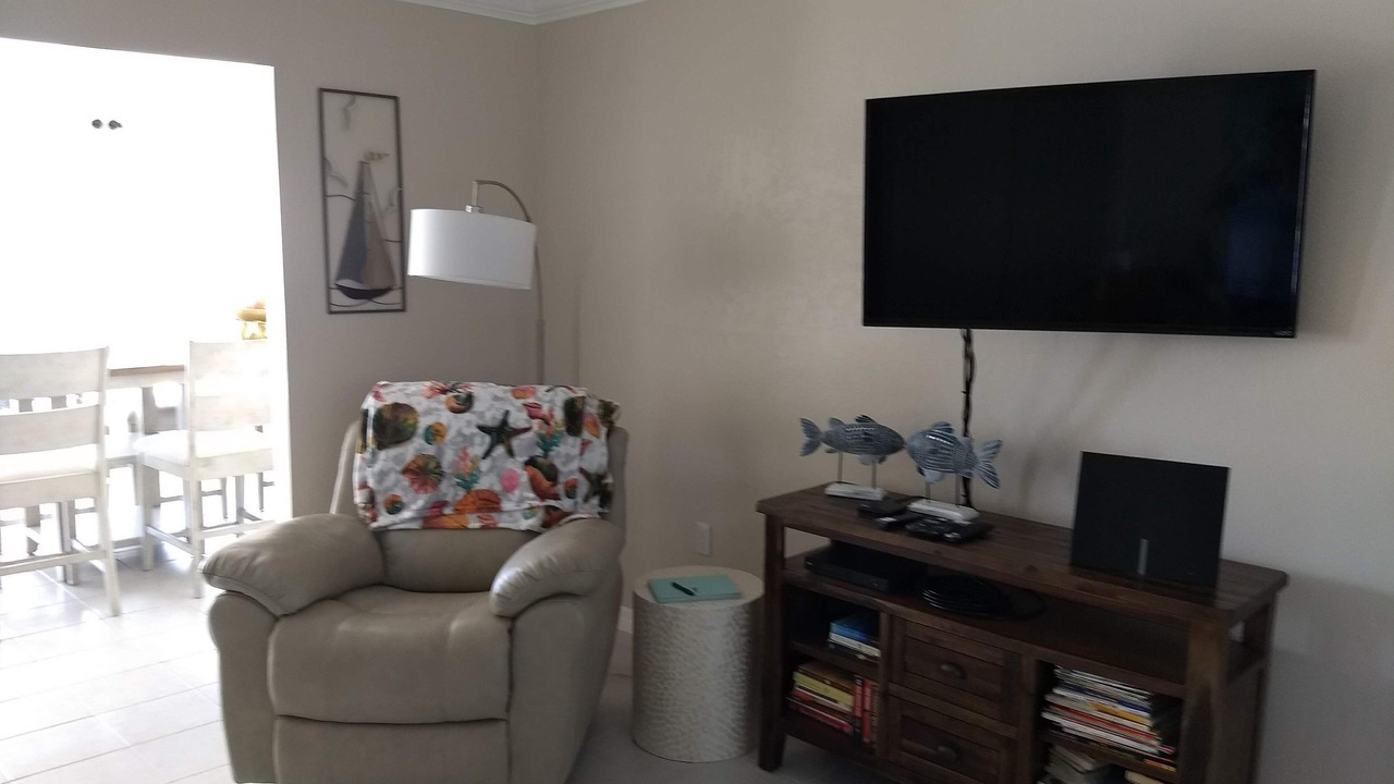 Photo of Livingroom in Port Charlotte