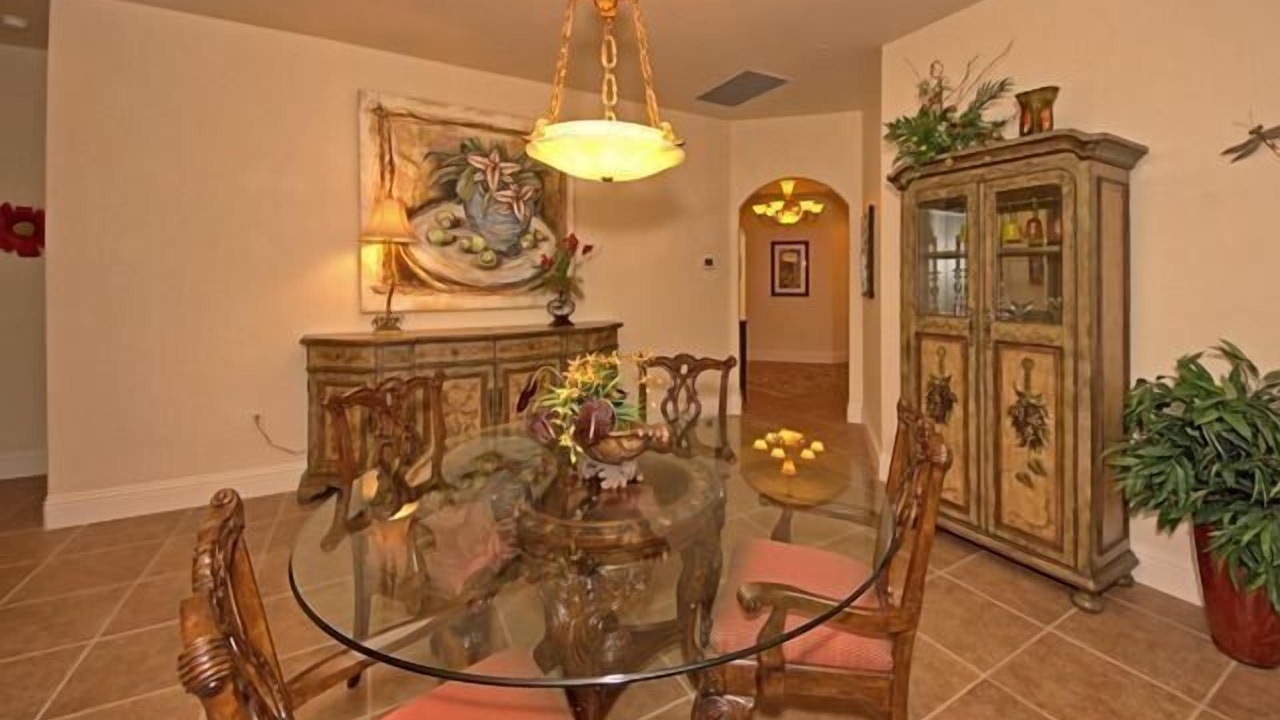 Photo of Livingroom in Old Naples