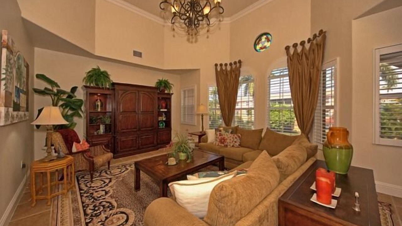 Photo of Livingroom in Old Naples