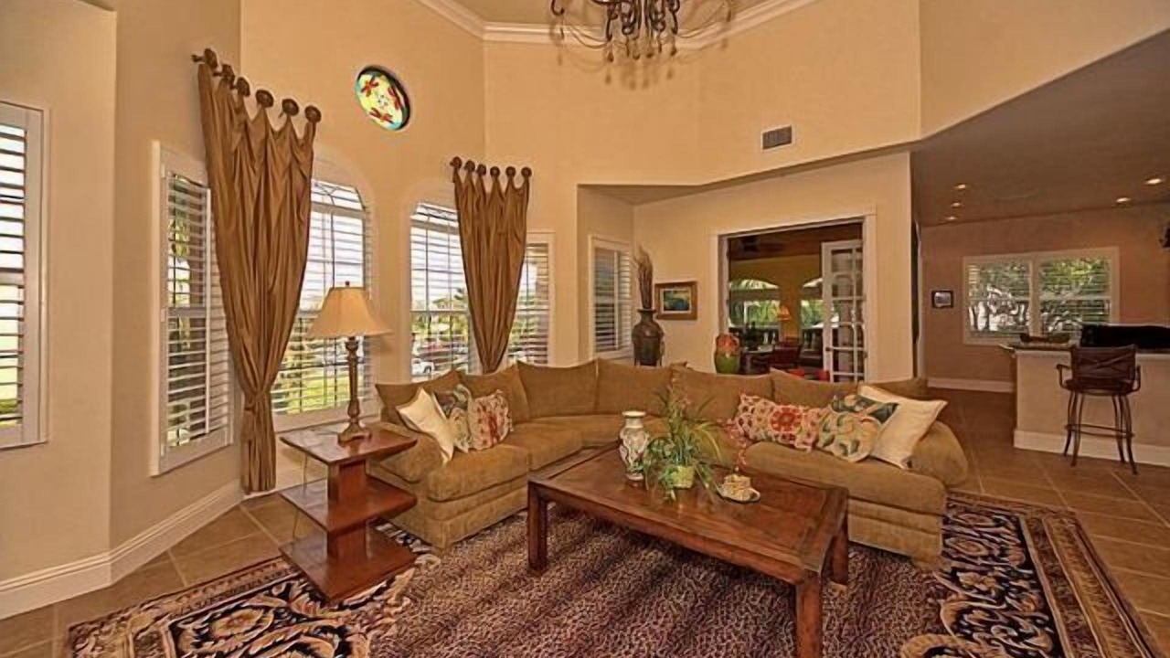 Photo of Livingroom in Old Naples