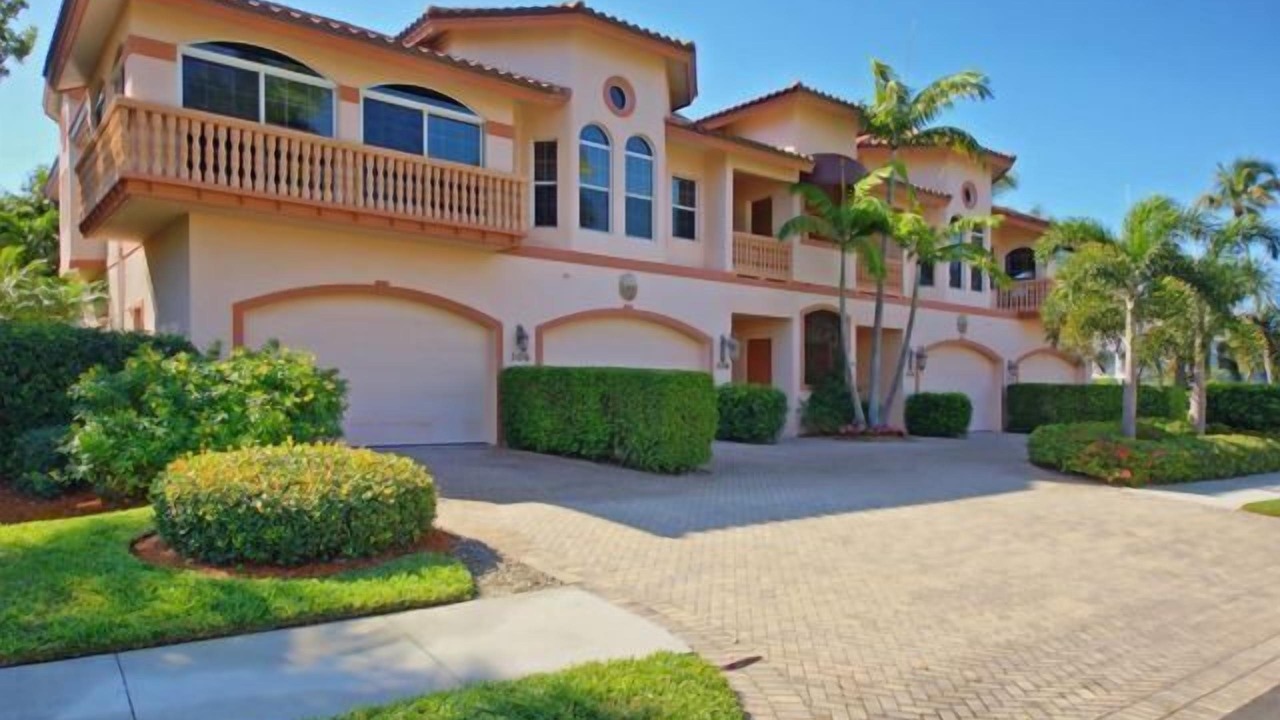 Photo of Outdoor in Old Naples