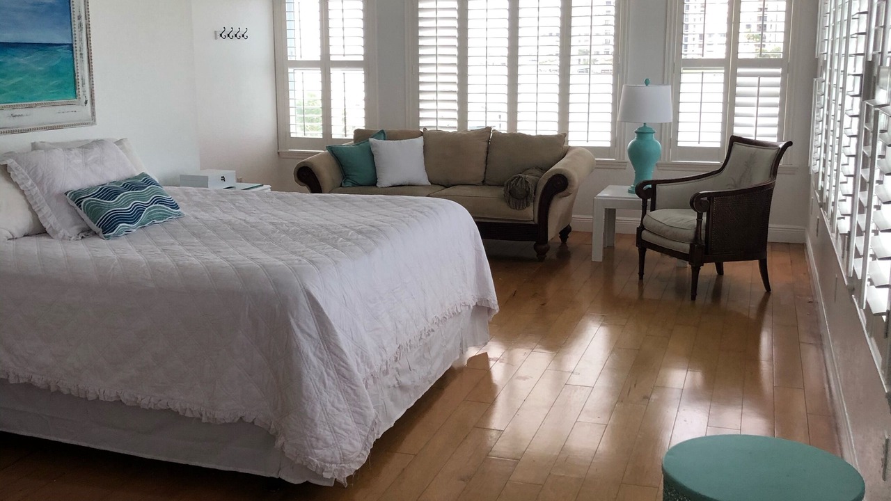 Photo of Bedroom in Bay Esplanade