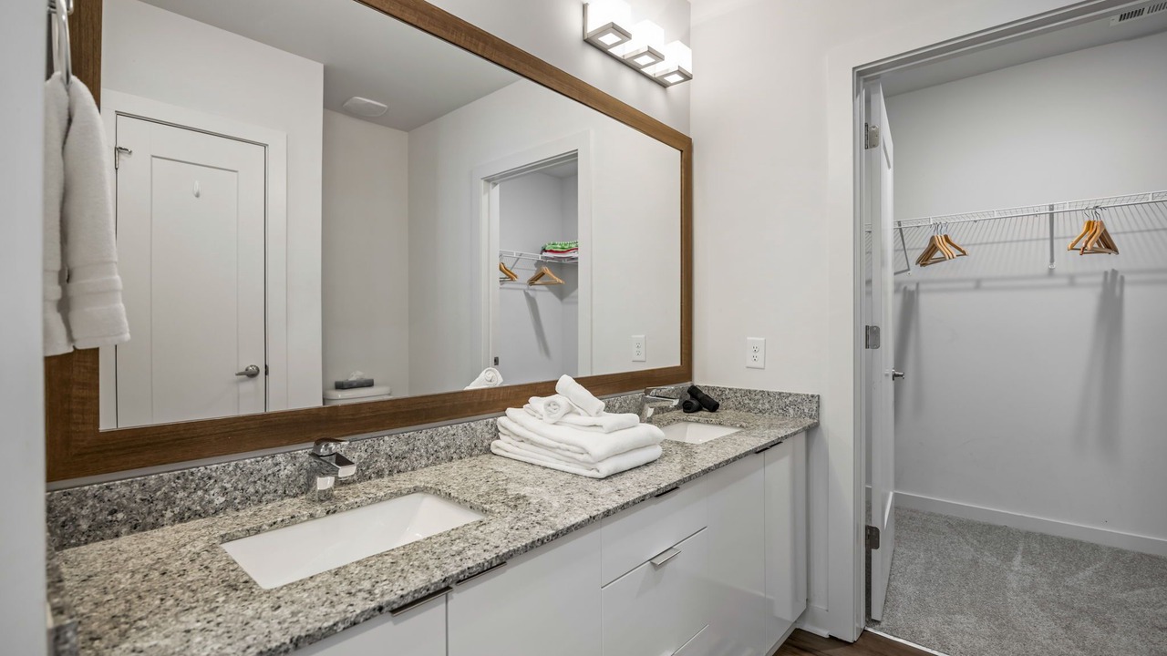 Photo of Bathroom in Midtown