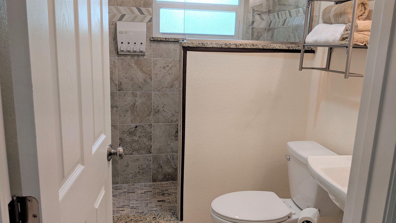 Photo of Bathroom in Lakeland