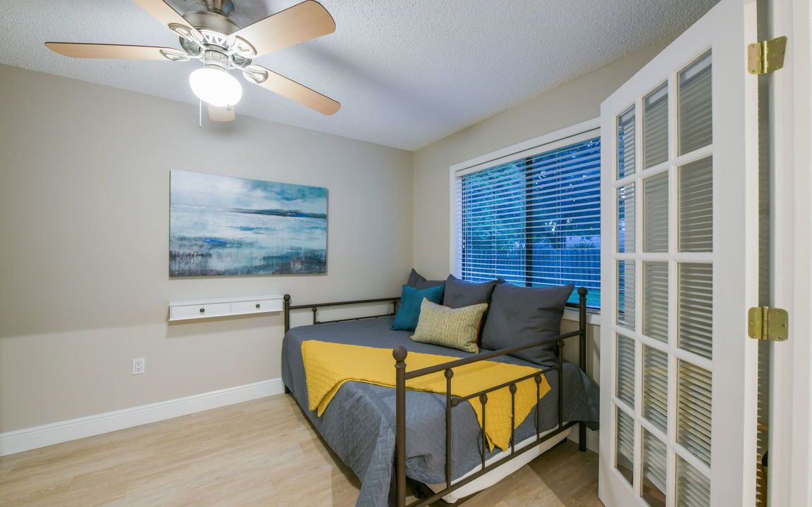 Photo of Bedroom in River District