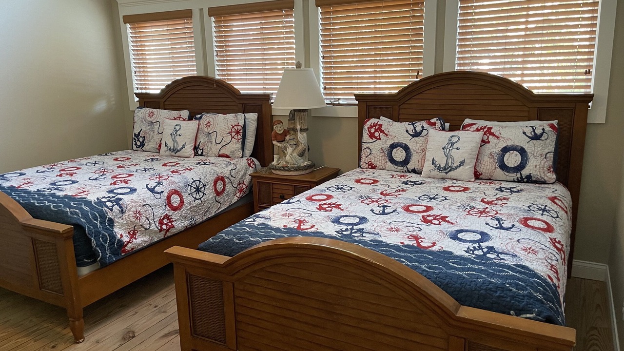 Photo of Bedroom in Steinhatchee