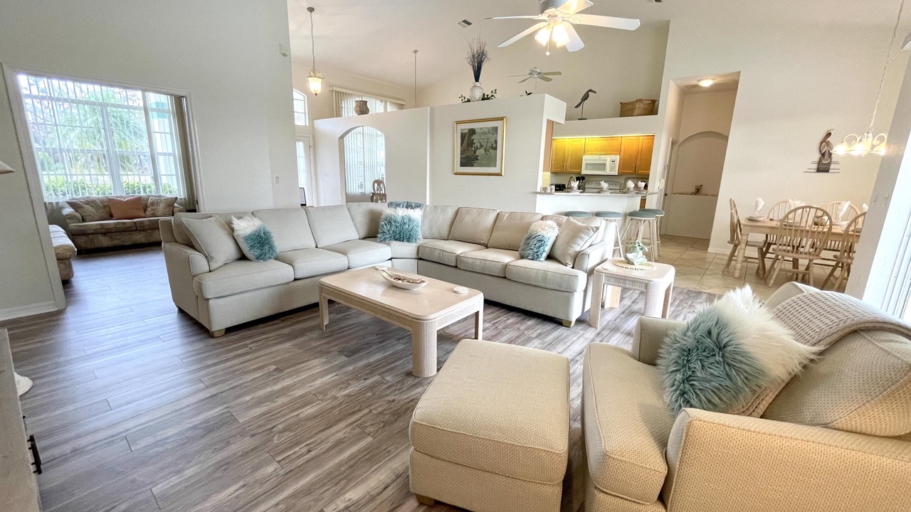 Photo of Livingroom in Broadmoor