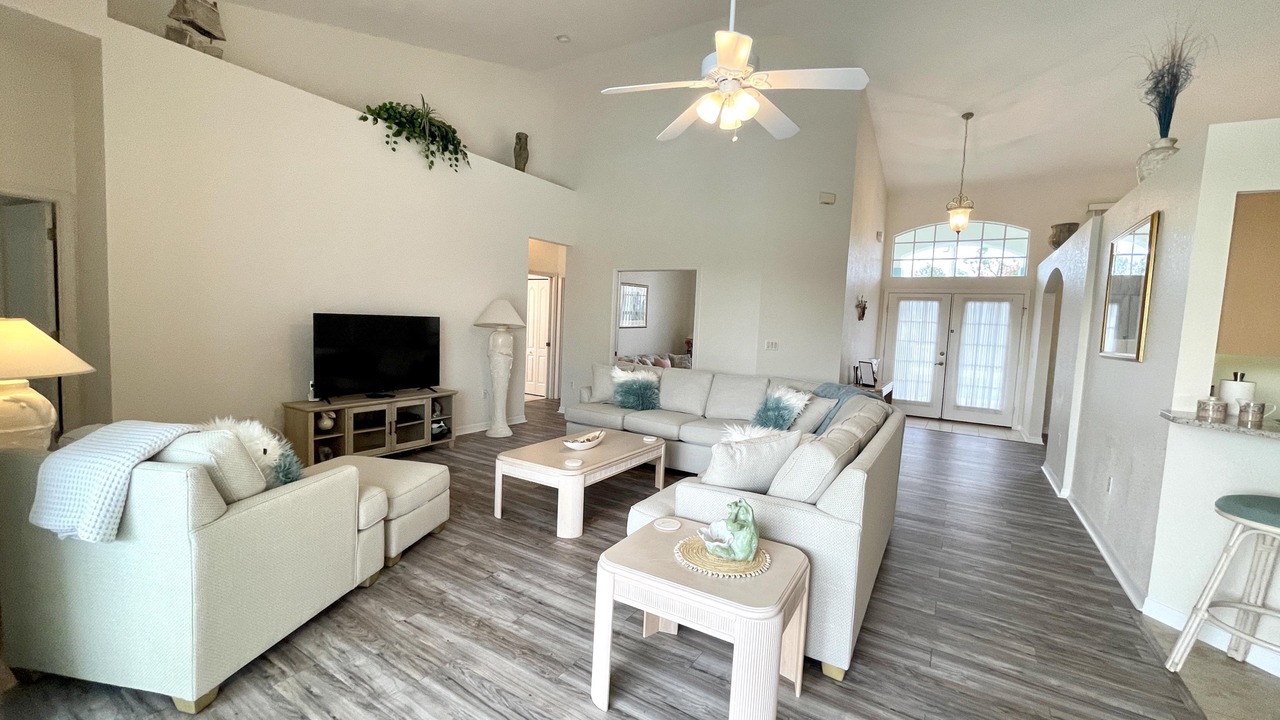 Photo of Livingroom in Broadmoor