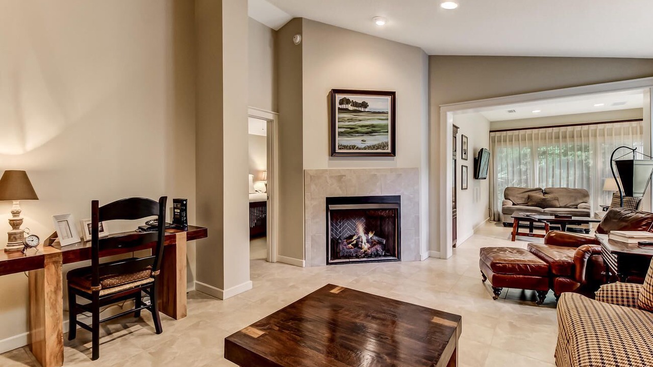 Photo of Livingroom in Amelia City