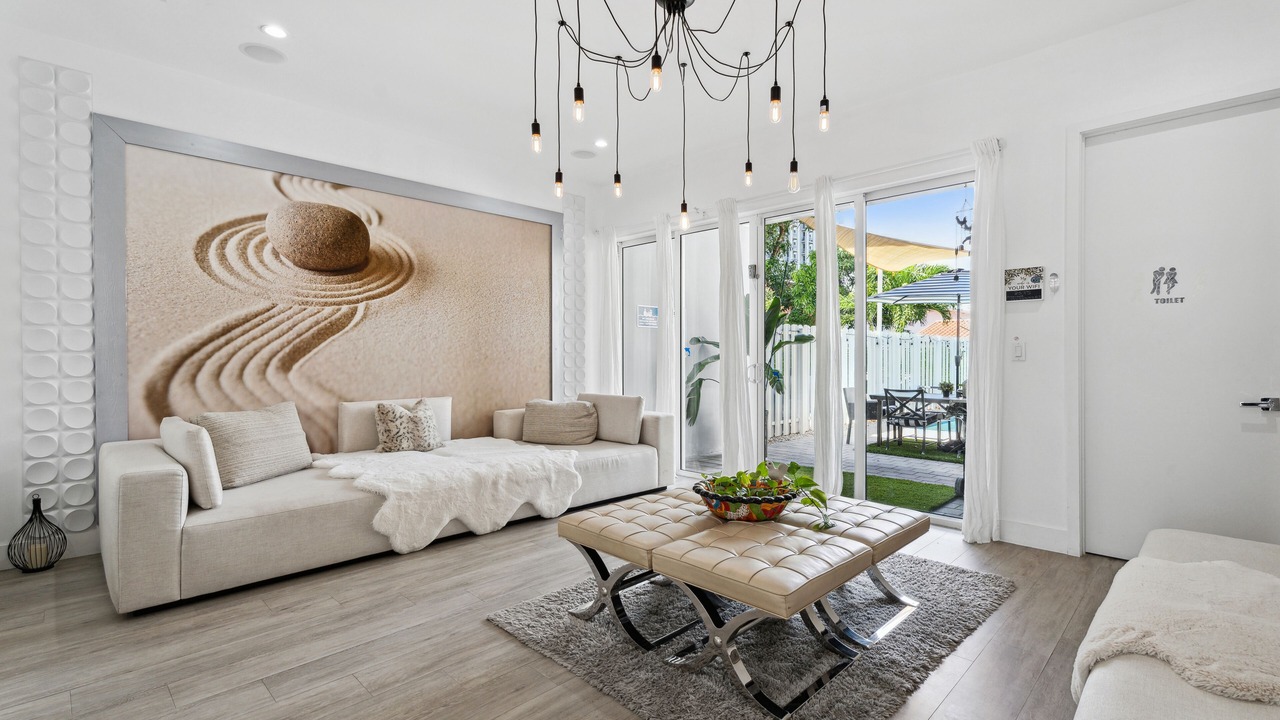 Photo of Livingroom in Coral Way